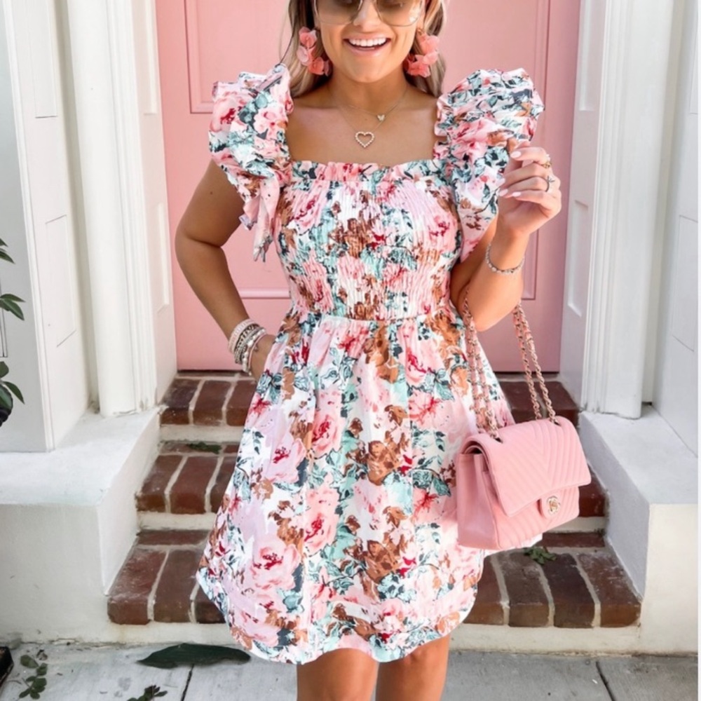 Buddy Love Floral Dress Pink Cotton Ruffle Sleeve Smocked Bodice Medium‎